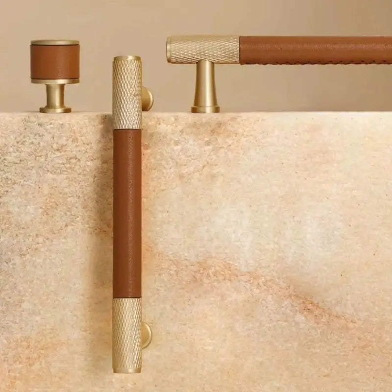 Brown/Black Leather Handles – Brass Knurled Cabinet Bar Handles and Furniture Knobs brown leather / 21mm knob Handle