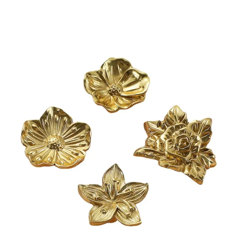 Luxury Brass Flower and Leaf Cabinet Handles – Chinese-Style Decorative Pulls for Wardrobes and Drawers Handles
