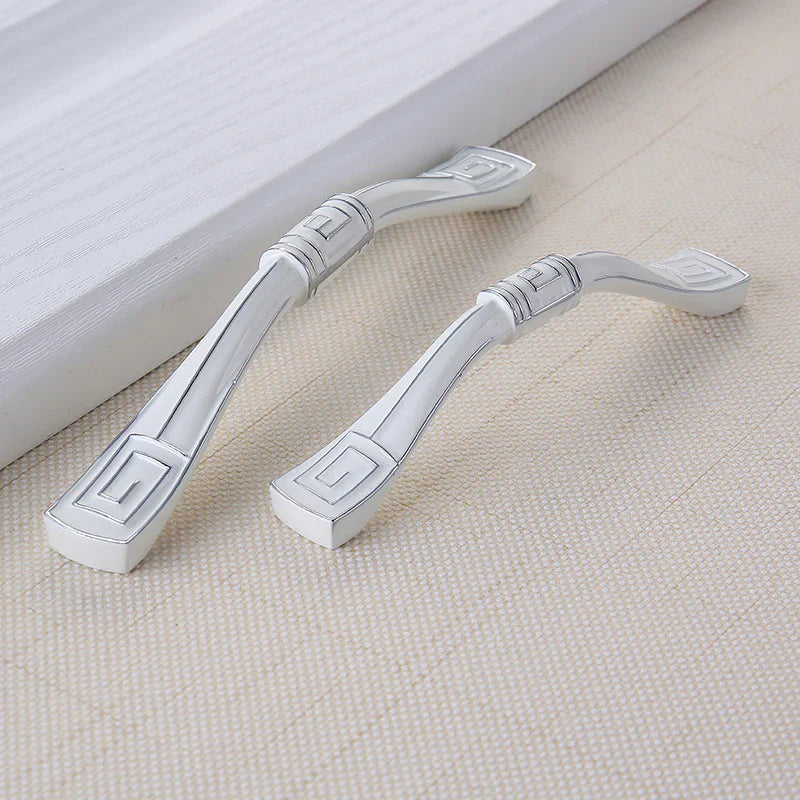 European Ivory White Cabinet Handle – Elegant Zinc Alloy Drawer Pulls for Dressers Closets and Cupboards (96mm) Handles