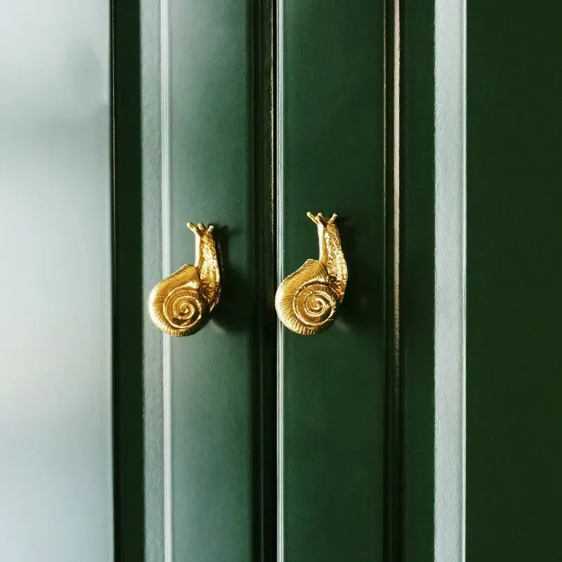 Brass Snail-Shaped Drawer Handle – Cabinet Wardrobe and Dresser Pulls Knobs