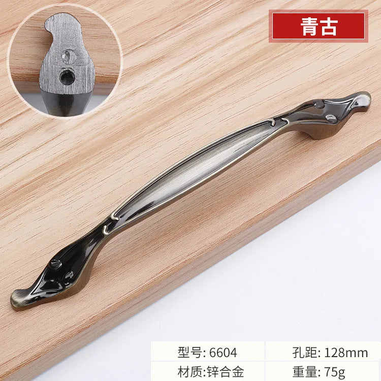 Antique Bronze Cabinet Handles - Vintage Zinc Alloy Drawer Pulls for Furniture 6604 128mm Handles