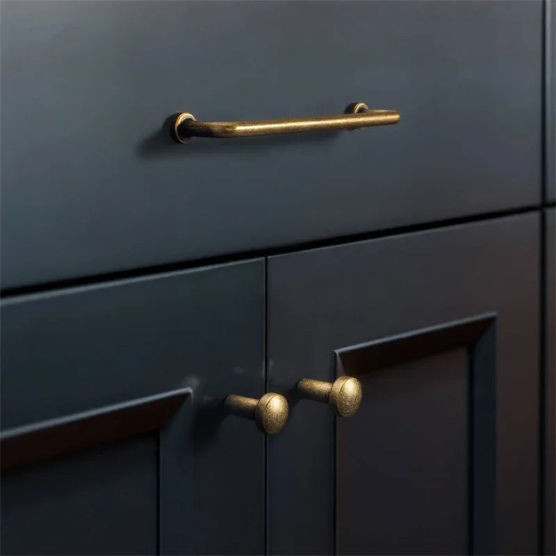 Antique Zinc Alloy Drawer and Cabinet Handles – Retro Bronze Vintage Style Handles