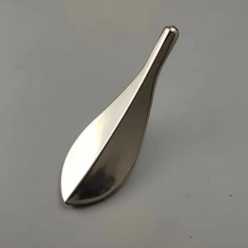 Golden Leaf Drawer Handles - Zinc Alloy Light Luxury Cabinet Knobs for Furniture Silver Handles